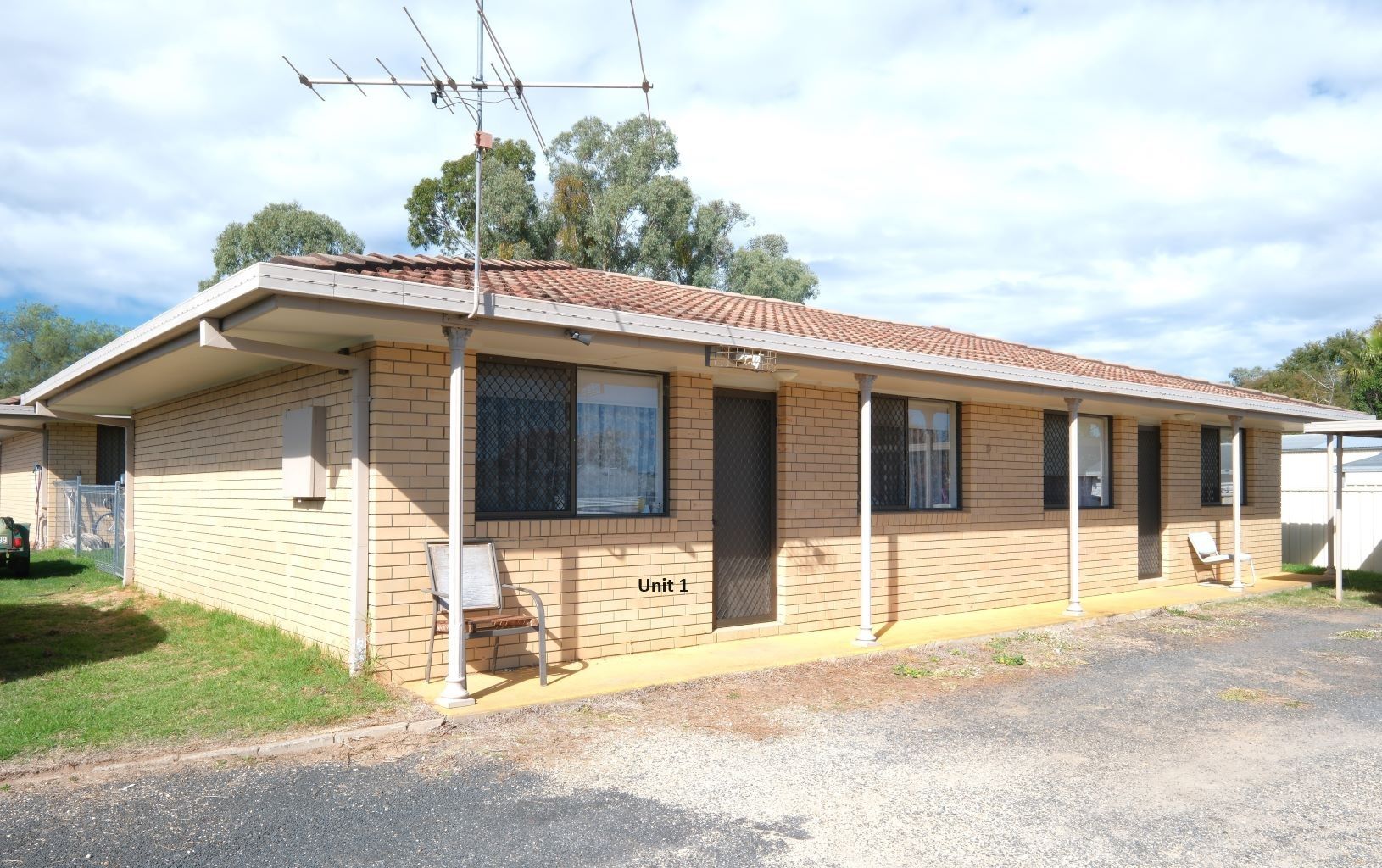 2 bedrooms House in 1/37 Oswald Street INVERELL NSW, 2360