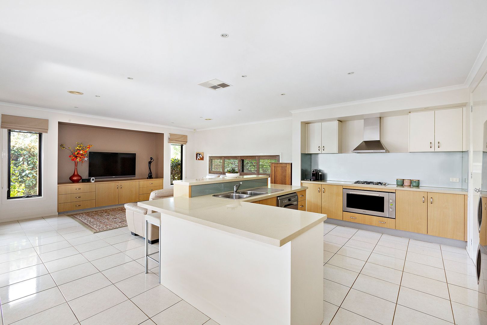 3 Macarthur Close, Sandhurst VIC 3977, Image 1