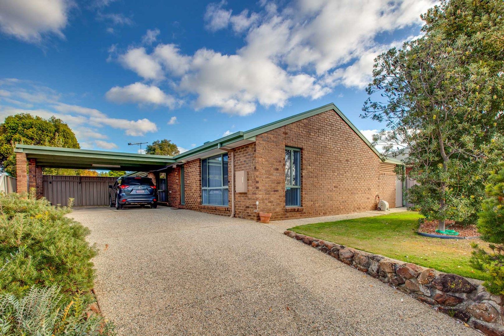 11 Whitehall Crt, Wodonga VIC 3690, Image 0