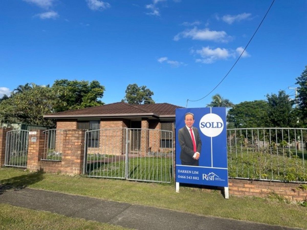 12 Apodis Street, Kingston QLD 4114