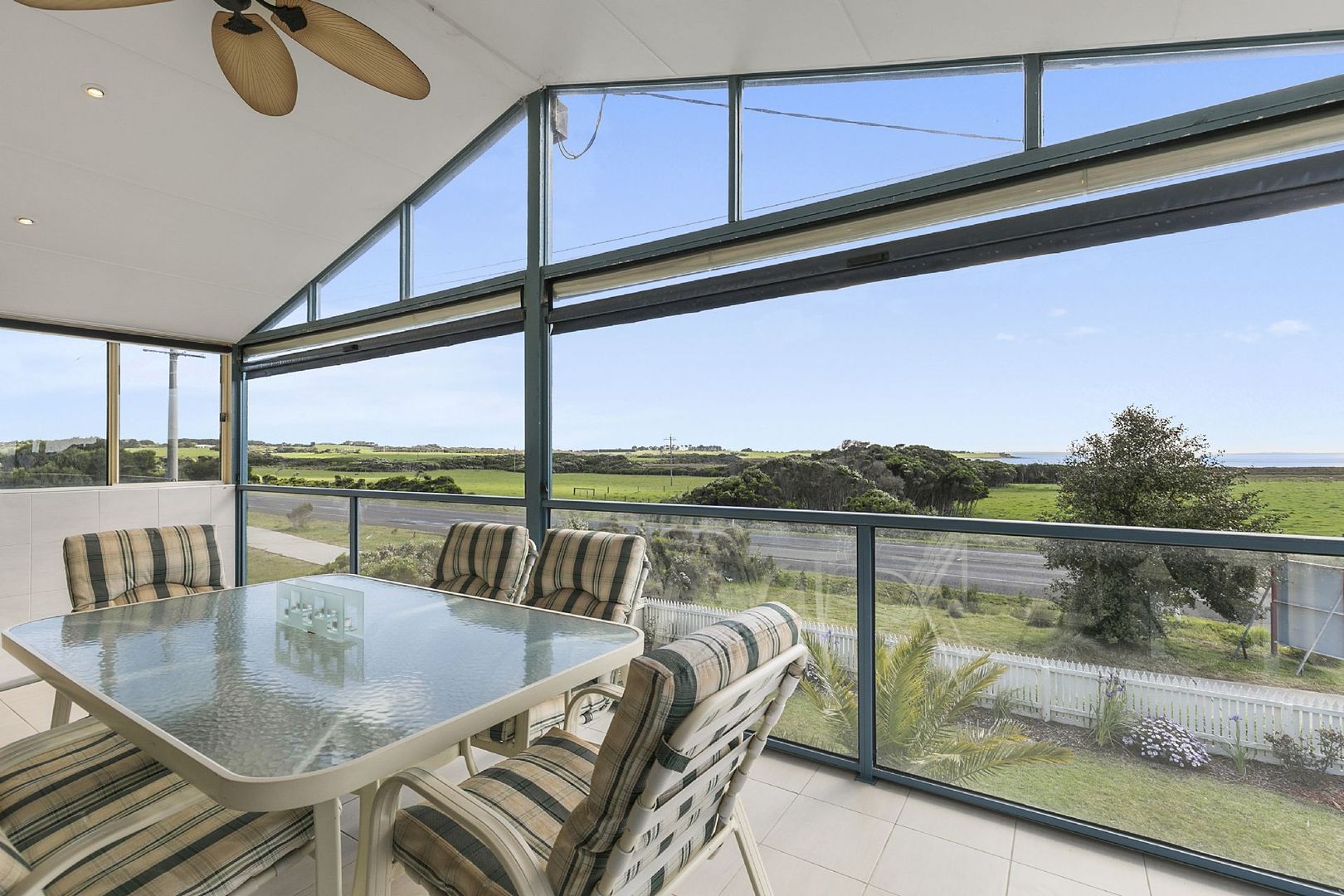 121 PHILLIP ISLAND ROAD, Surf Beach VIC 3922, Image 2