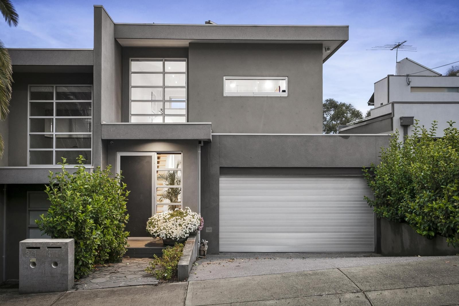 4 bedrooms Townhouse in 4/1 River Avenue ASCOT VALE VIC, 3032