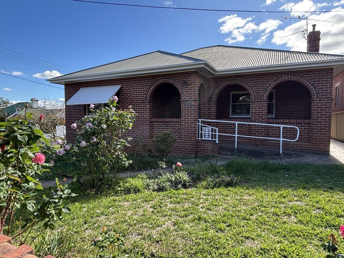 3 bedrooms House in 100 Fitzroy Street TAMWORTH NSW, 2340