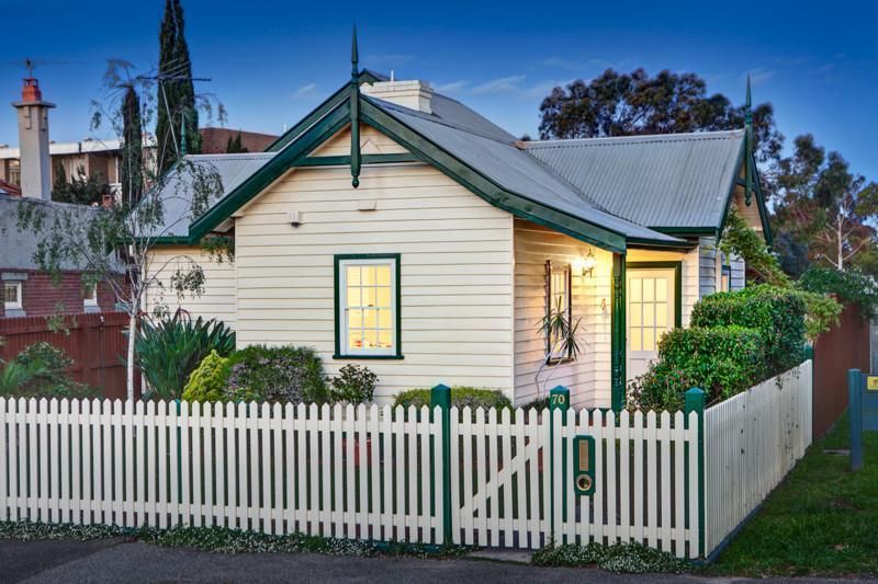 70 Bowen Crescent, Princes Hill Property History & Address Research