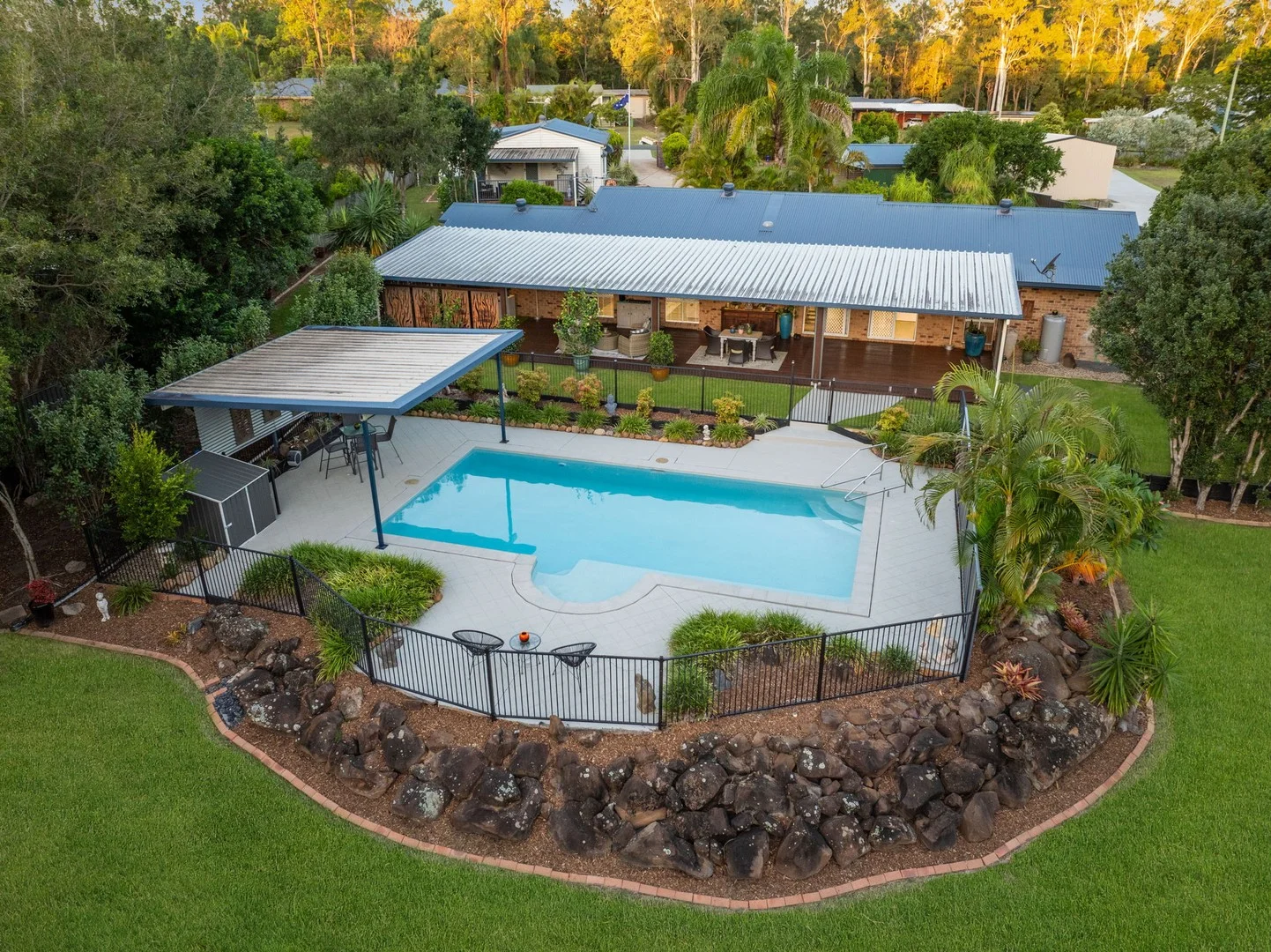 37-39 Richmond Court, Munruben QLD 4125