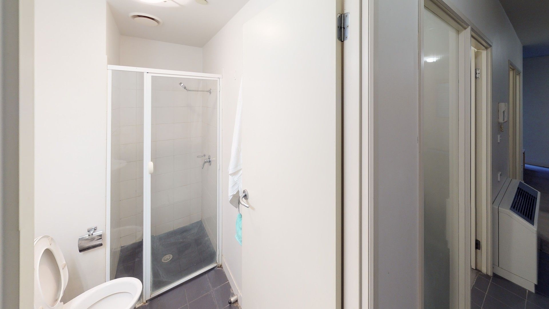 2 bedrooms Apartment / Unit / Flat in Lonsdale MELBOURNE VIC, 3000