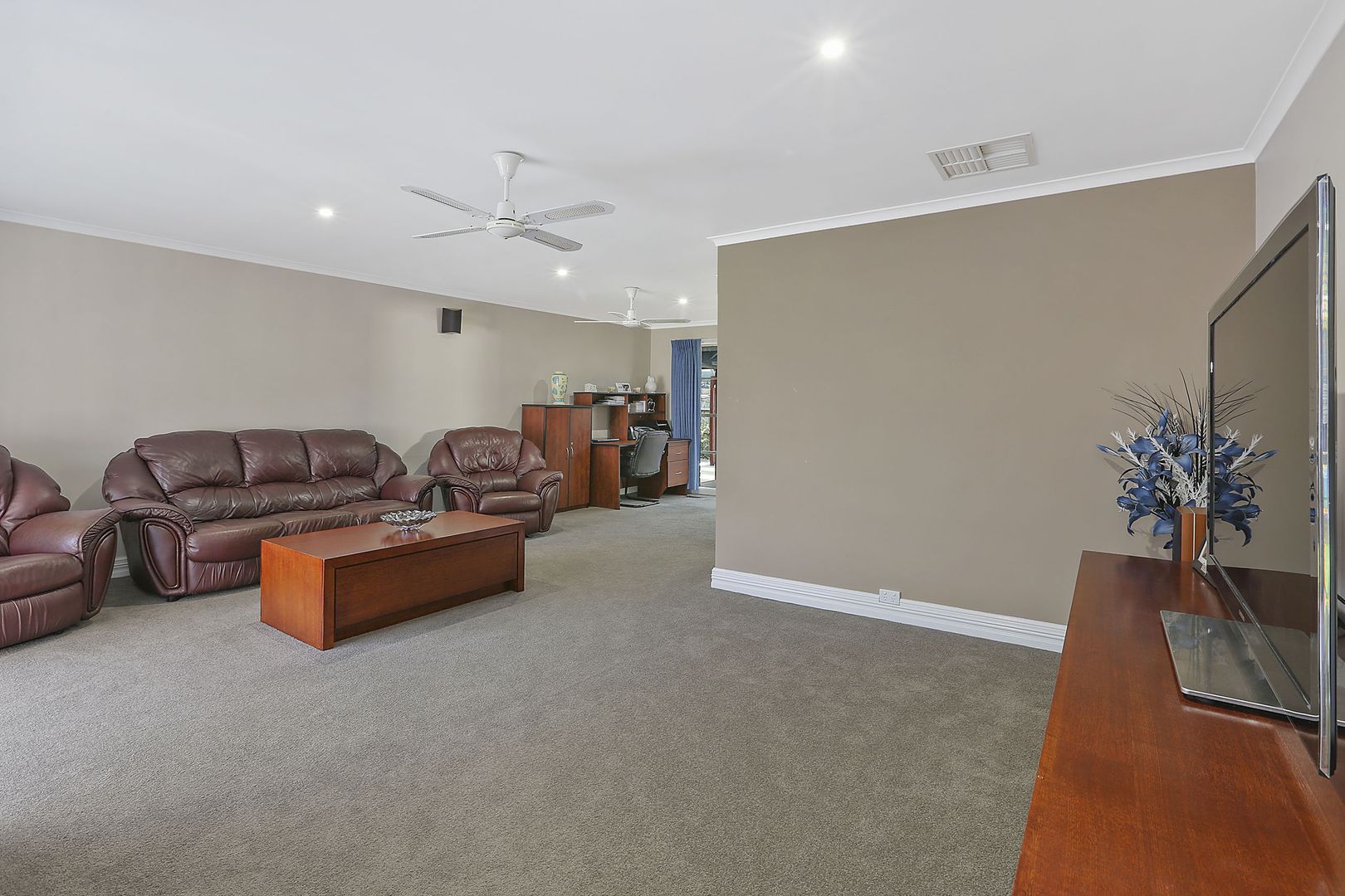 3 Swan Street, Lara VIC 3212, Image 2