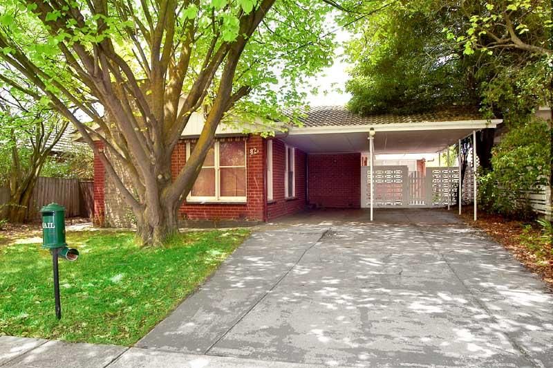 82 Dresden Street, Heidelberg Heights Property History & Address
