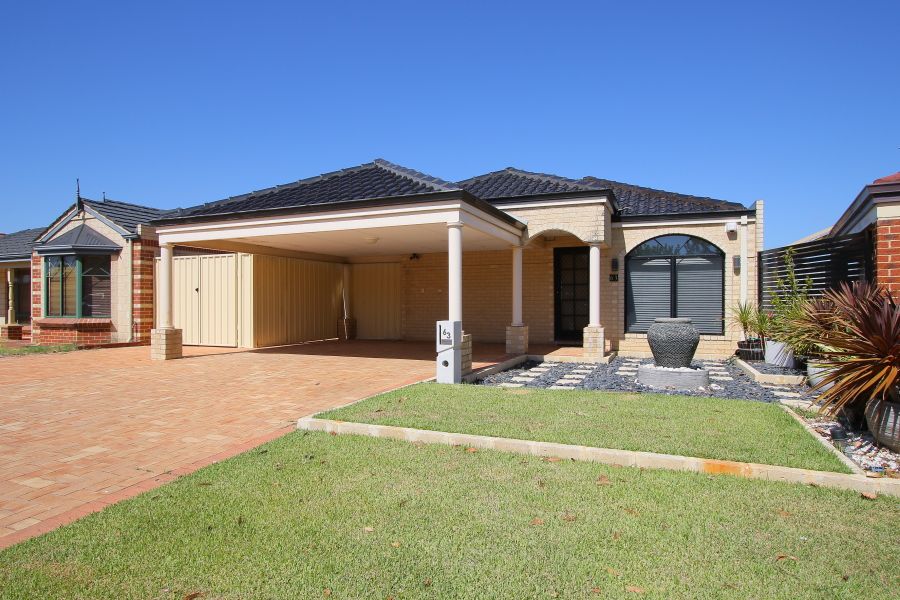 63 Courtland Crescent, Redcliffe WA 6104, Image 0