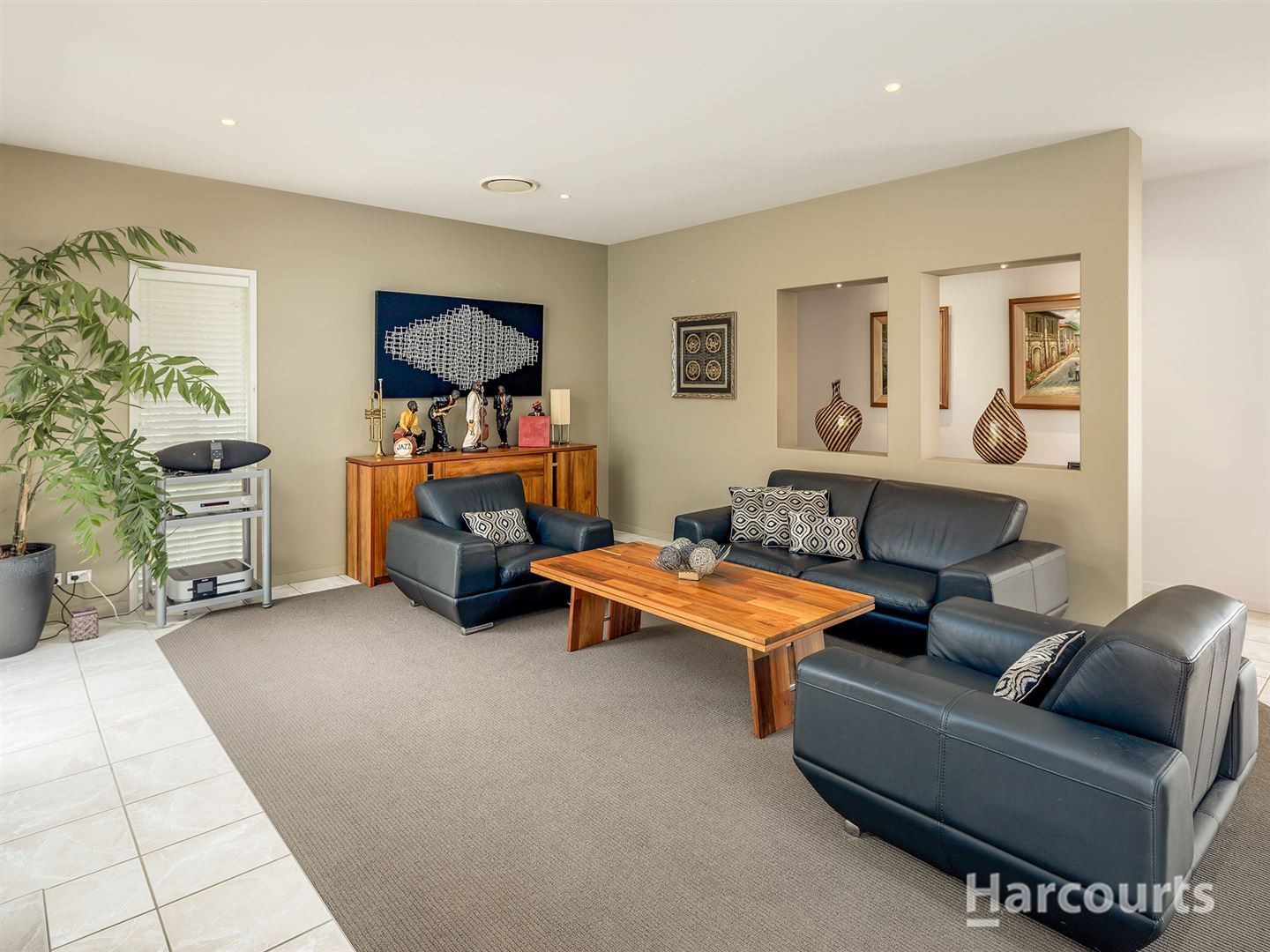 12 Galaxy St, Bridgeman Downs QLD 4035, Image 2