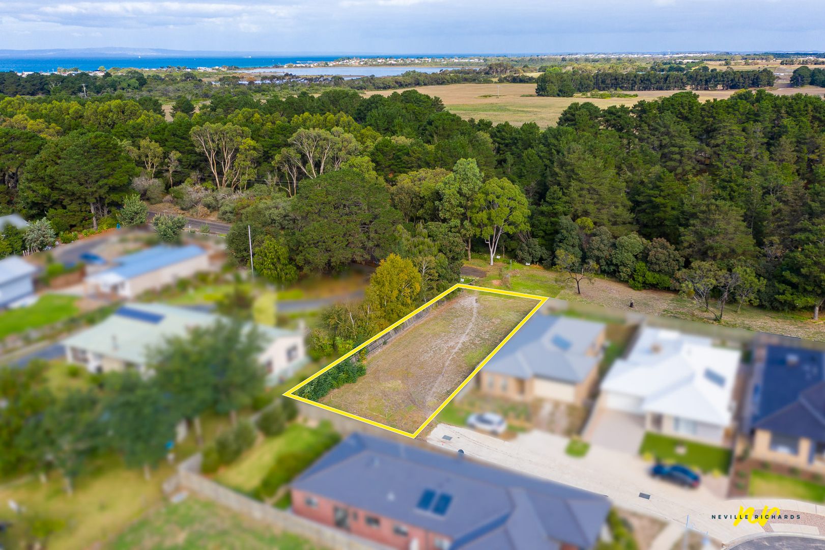 54 Annmaree Drive, Indented Head VIC 3223, Image 2