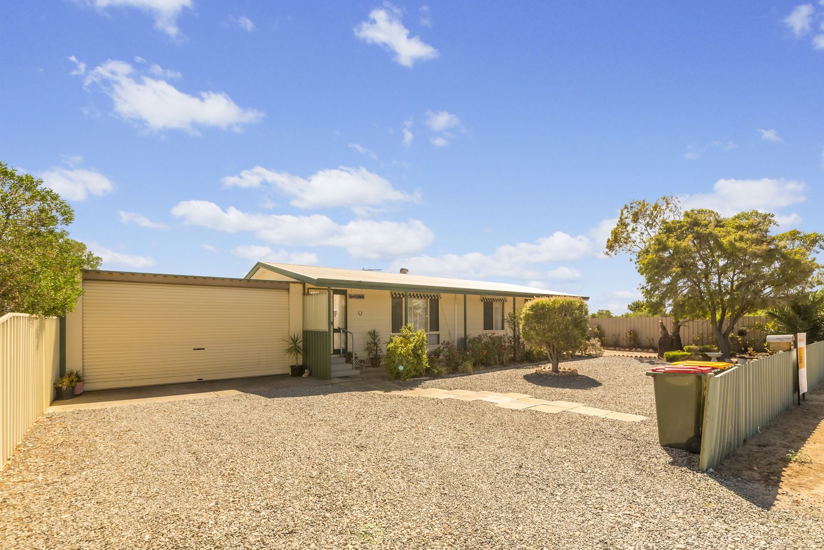 19 Sandpiper Drive, Thompson Beach SA 5501, Image 2