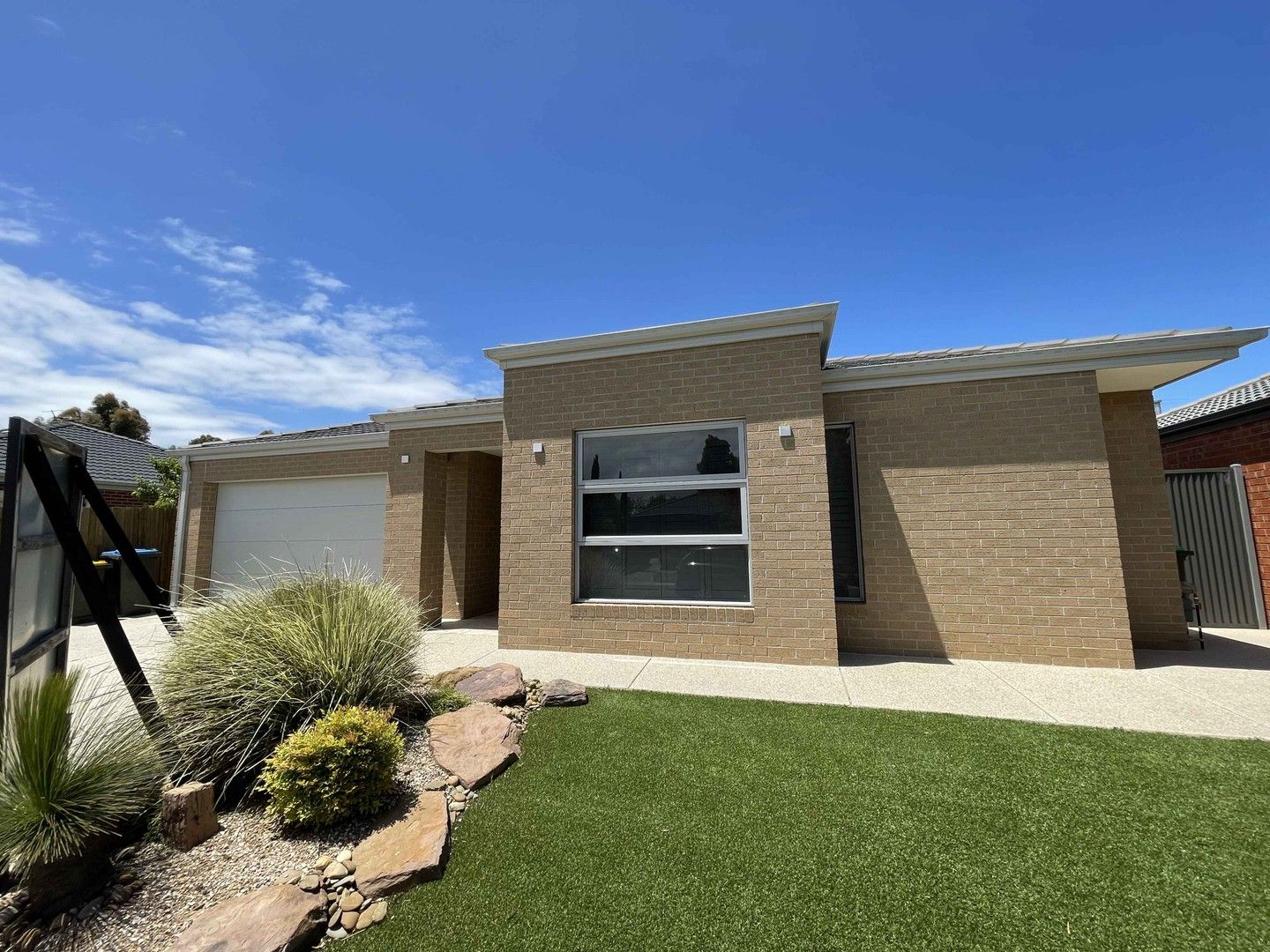 4 bedrooms House in 3 Boxgrass Street POINT COOK VIC, 3030