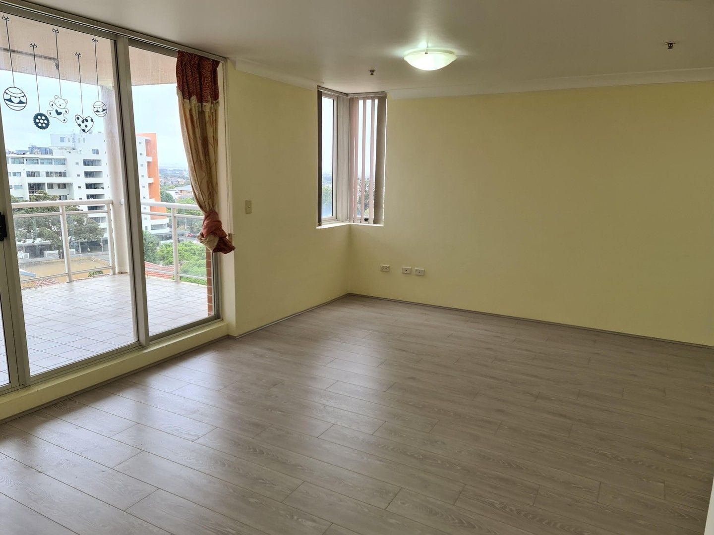 3 bedrooms Apartment / Unit / Flat in 31/23-27 Macmahon St HURSTVILLE NSW, 2220