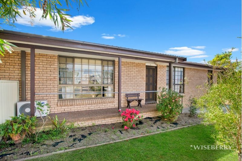 2/290 Main Road, Toukley NSW 2263, Image 1