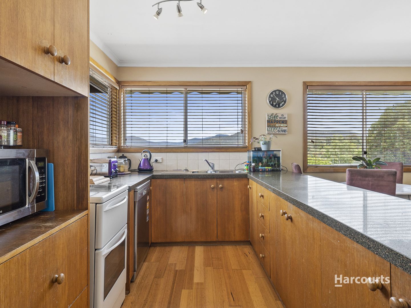 10 Magnolia Road, Risdon Vale TAS 7016, Image 2