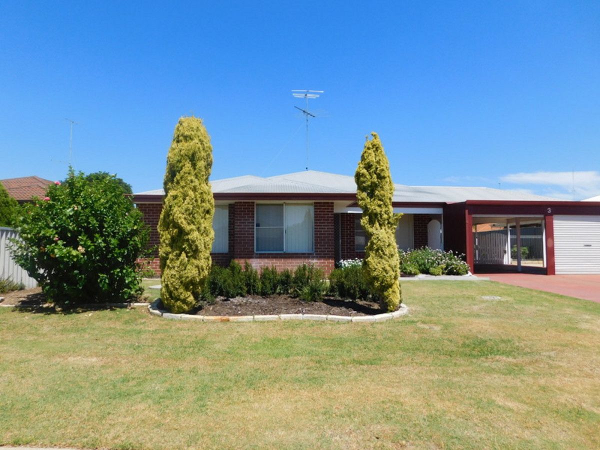 4 bedrooms House in 3 Augusta Mews MEADOW SPRINGS WA, 6210