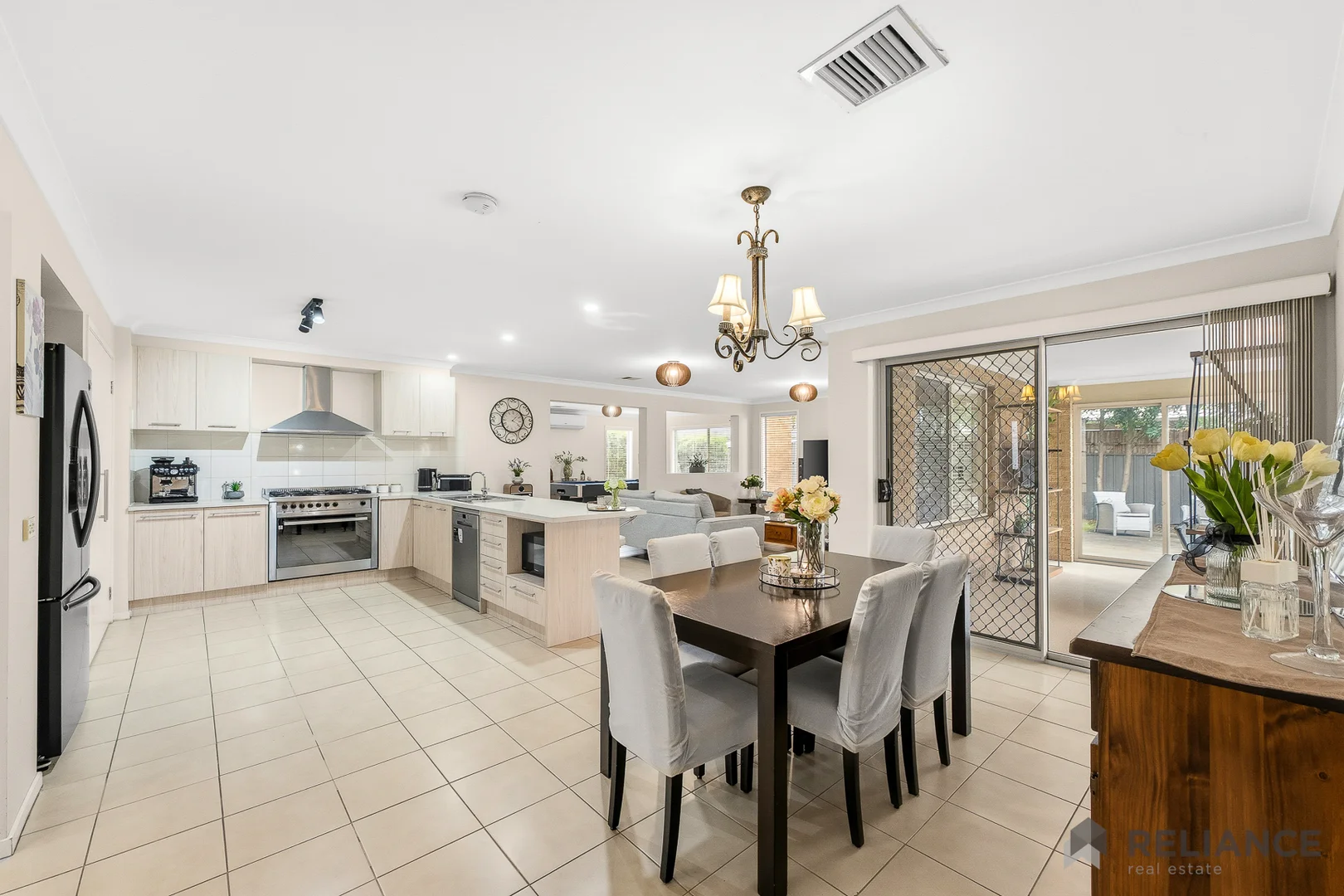 Additional image 2 of 12 Girraween Crescent, Craigieburn VIC 3064