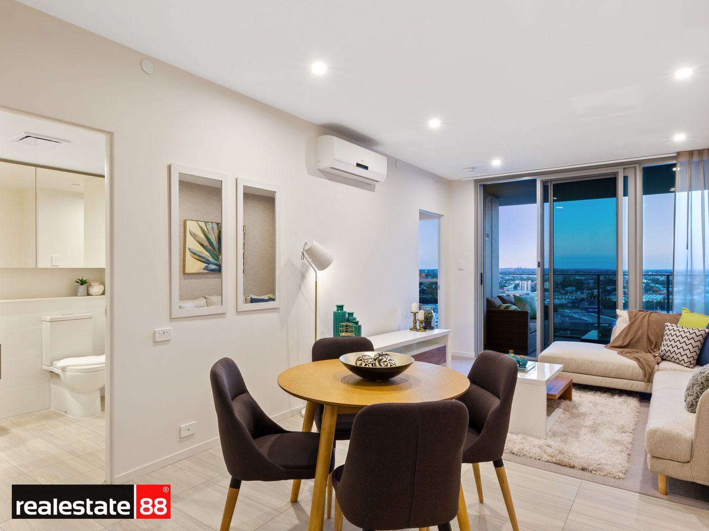 1805/659 Murray Street, West Perth WA 6005, Image 2