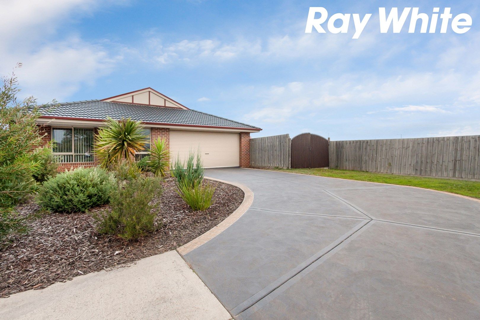 21 Licodia Drive, Pakenham VIC 3810, Image 0