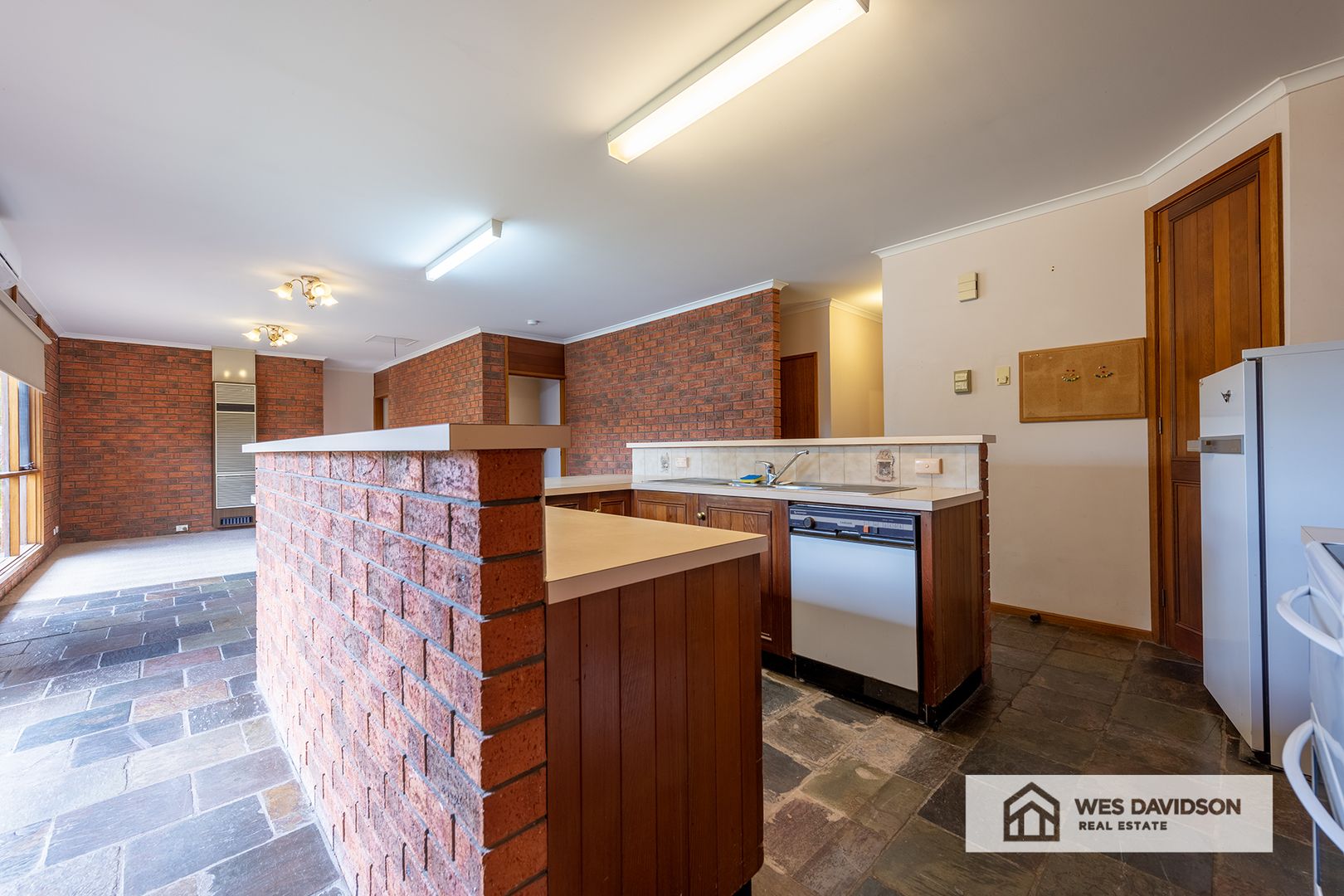 6 Mintern Crescent, Horsham VIC 3400, Image 2