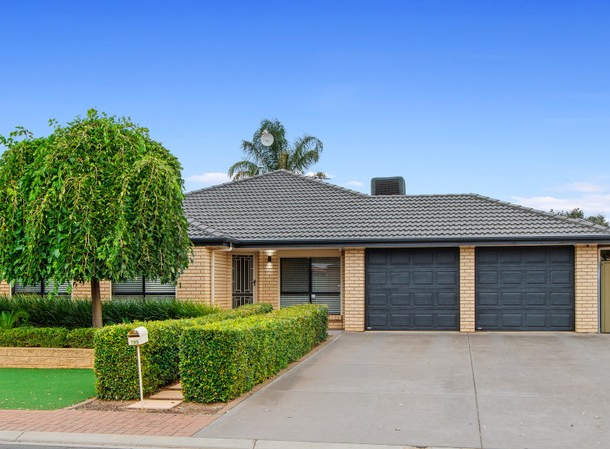 153 President Avenue, Andrews Farm SA 5114