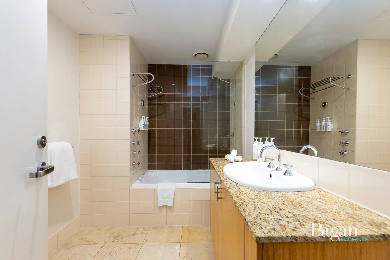 Additional image 7 of 301/60 Market Street, Melbourne VIC 3000