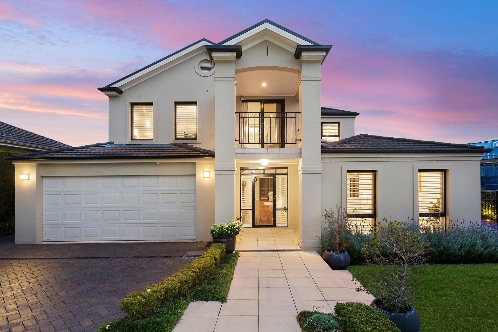 5 bedrooms House in 20 Carbeen Avenue ST IVES NSW, 2075