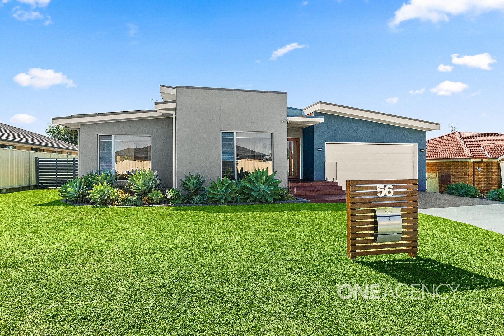 4 bedrooms House in 56 Blue Gum Way NORTH NOWRA NSW, 2541