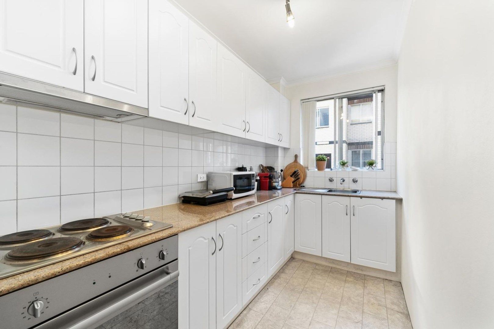1 bedrooms Apartment / Unit / Flat in 13/529 Victoria Road RYDE NSW, 2112