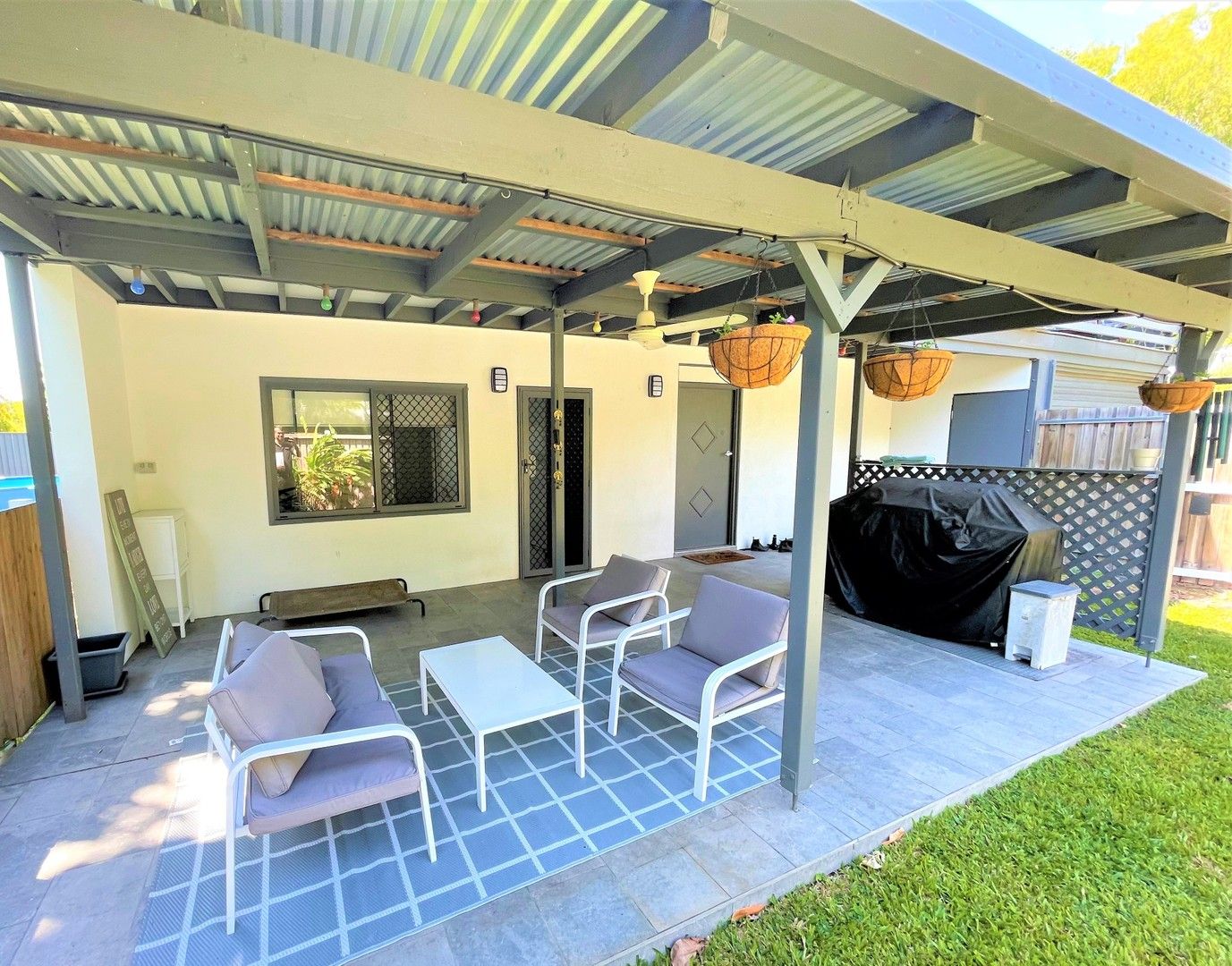 1 bedrooms House in 1/27 Saxon Street CLIFTON BEACH QLD, 4879