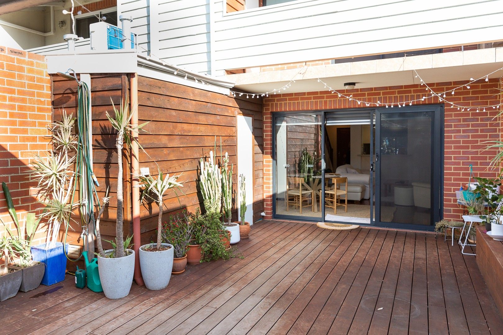 2/9 Doepel Street, North Fremantle WA 6159 Townhouse For Rent Domain