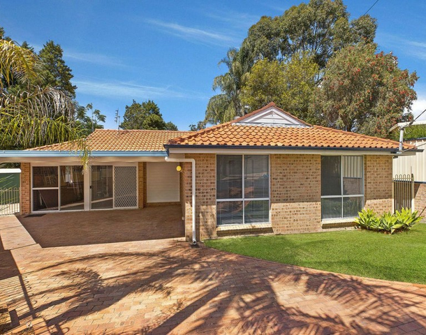 6 Arunta Road, Tuggerah NSW 2259