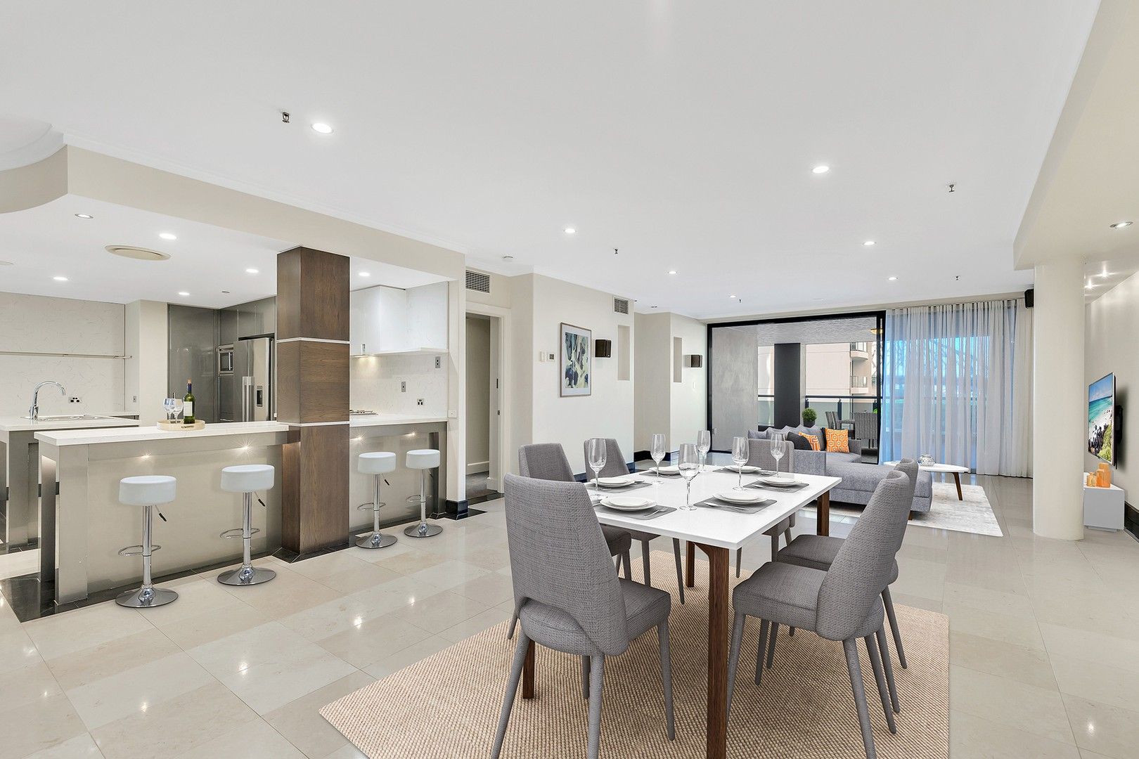 4 bedrooms Apartment / Unit / Flat in 4/461 Adelaide Street BRISBANE CITY QLD, 4000