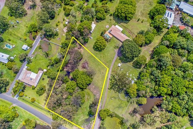 Picture of 20 Mooloolah Meadows Drive, MOOLOOLAH VALLEY QLD 4553