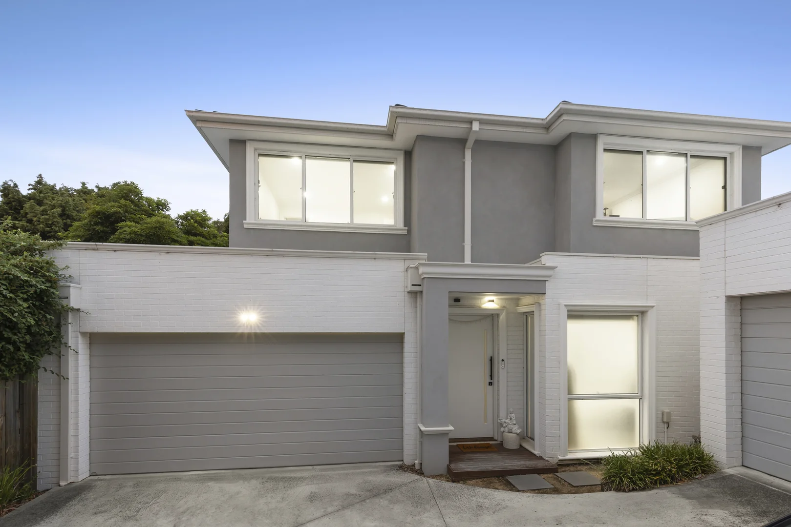 Additional image 16 of 2/16 Hampshire Road, Glen Waverley VIC 3150