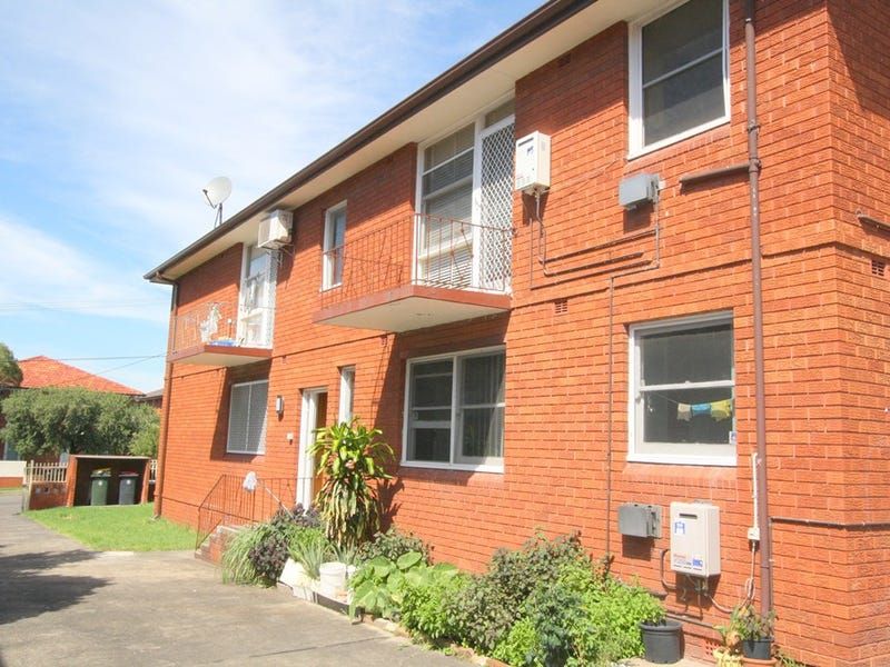 2 bedrooms Apartment / Unit / Flat in 4/19 McKern Street CAMPSIE NSW, 2194