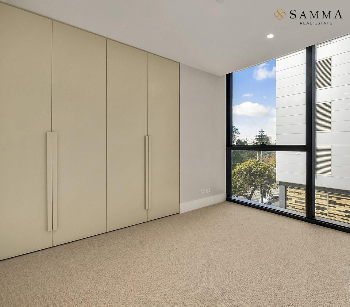 3 bedrooms Apartment / Unit / Flat in 102/35 Spring Street MELBOURNE VIC, 3000