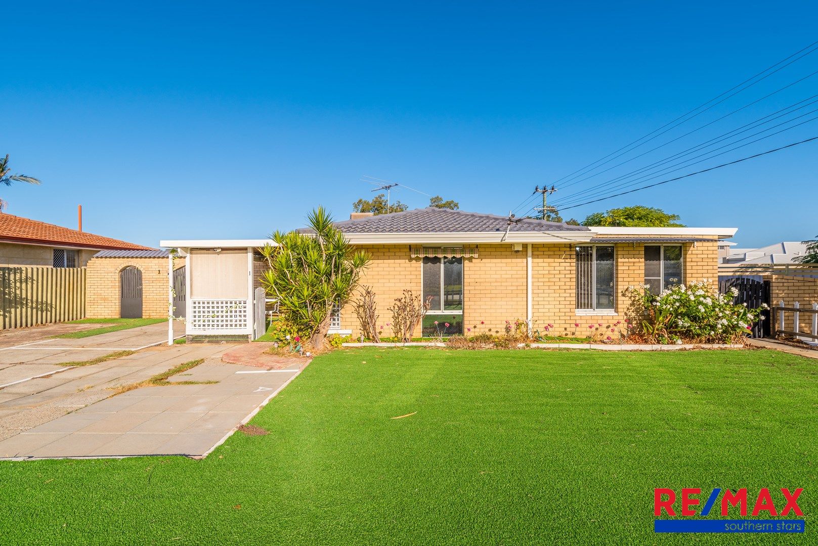 1 Beacon Close, East Cannington WA 6107, Image 0