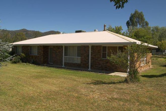 Picture of 26 Avoca Road, TINTINHULL NSW 2352