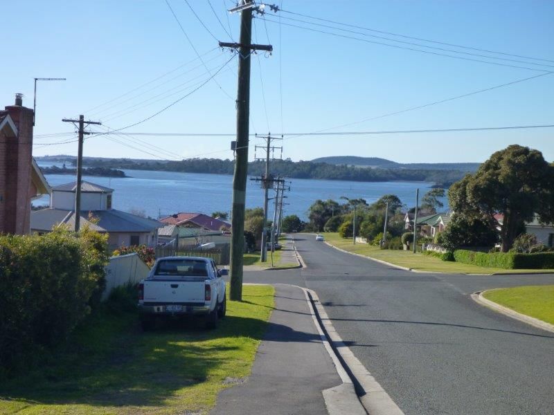 155 Oxford Street, Beauty Point TAS 7270, Image 2