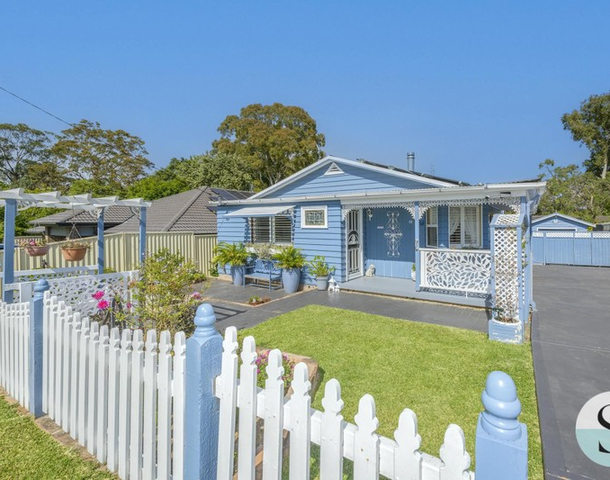 12 Tarwhine Avenue, Chain Valley Bay NSW 2259