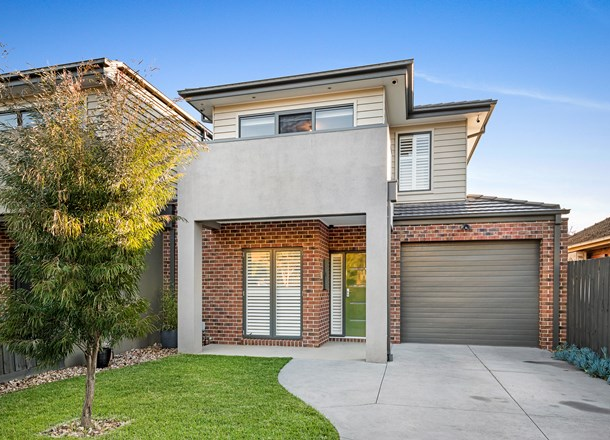 12 Hayes Parade, Pascoe Vale VIC 3044