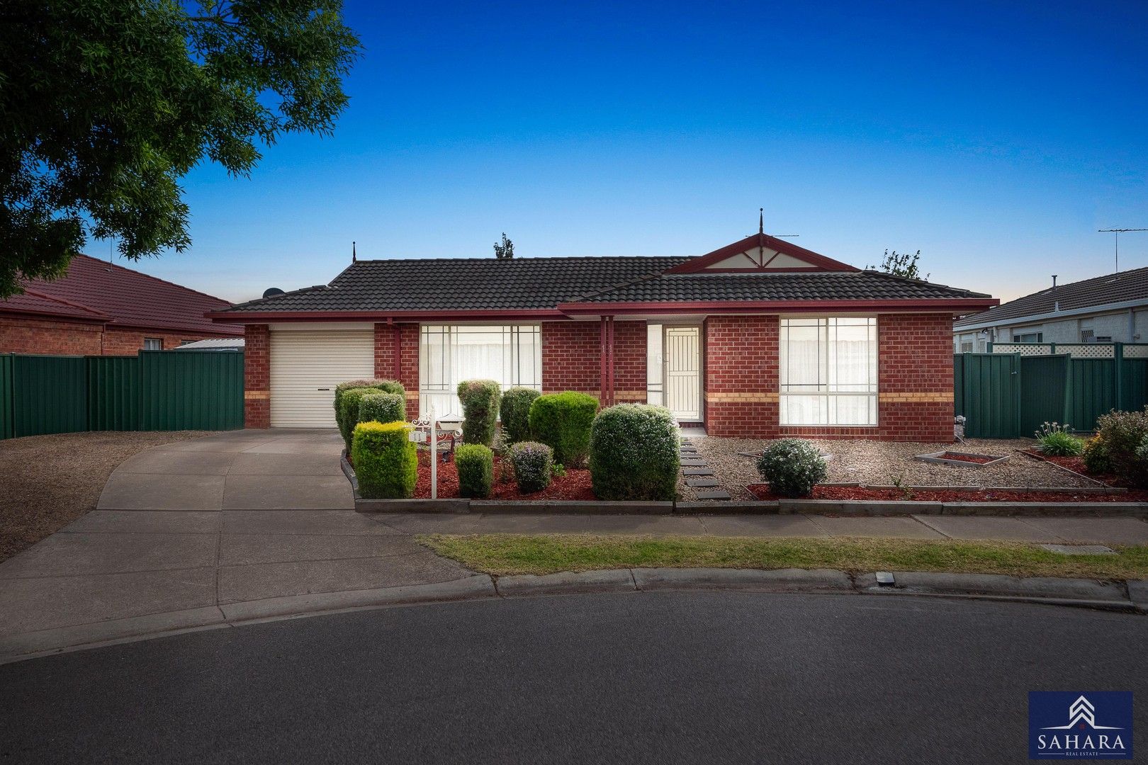 11 Moneghetti Place, Burnside VIC 3023, Image 0