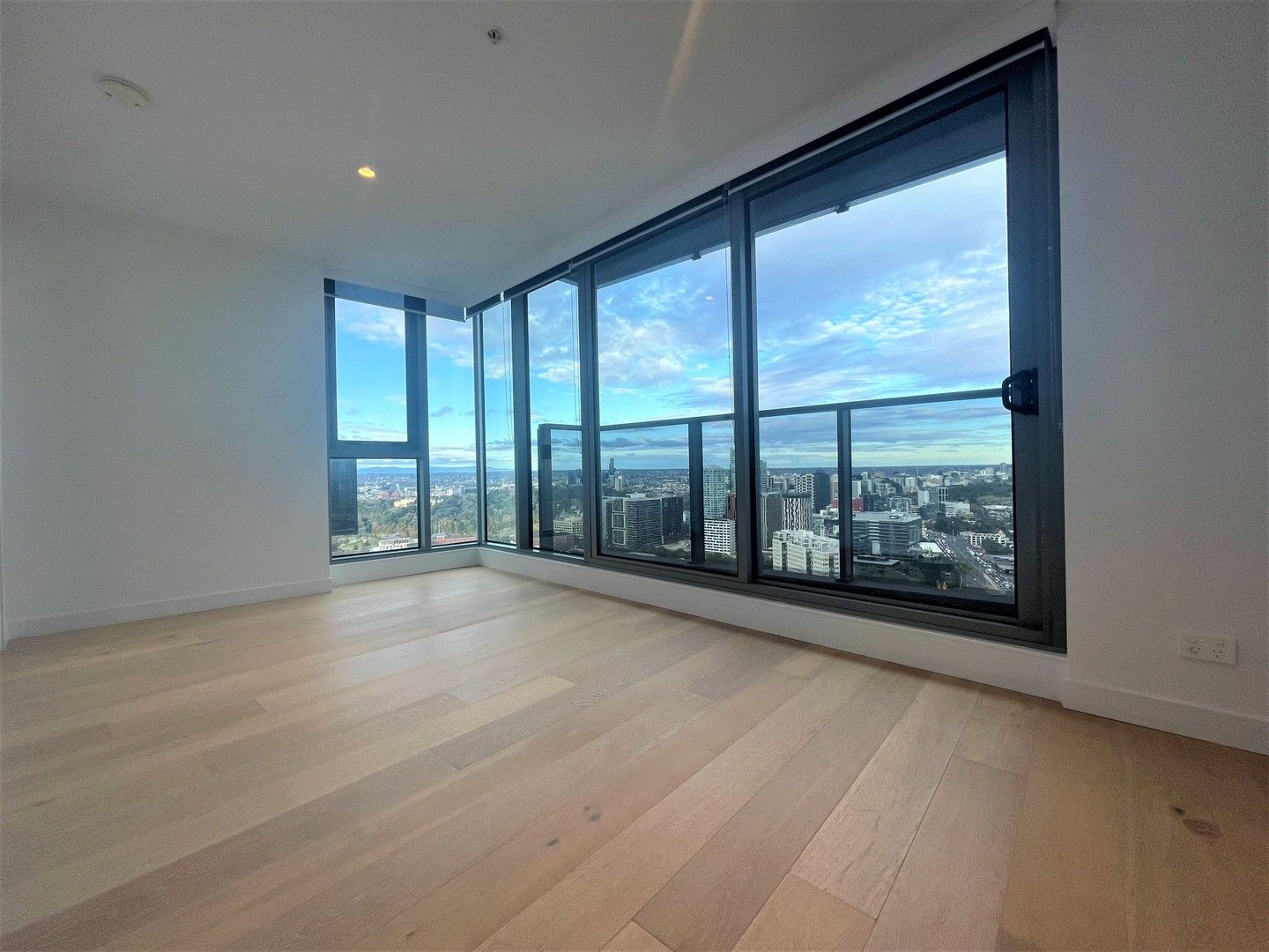 2 bedrooms Apartment / Unit / Flat in 3602W/48 Balston Street SOUTHBANK VIC, 3006