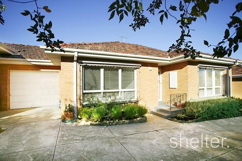 2 bedrooms Villa in 2/8 Creswick Street GLEN IRIS VIC, 3146