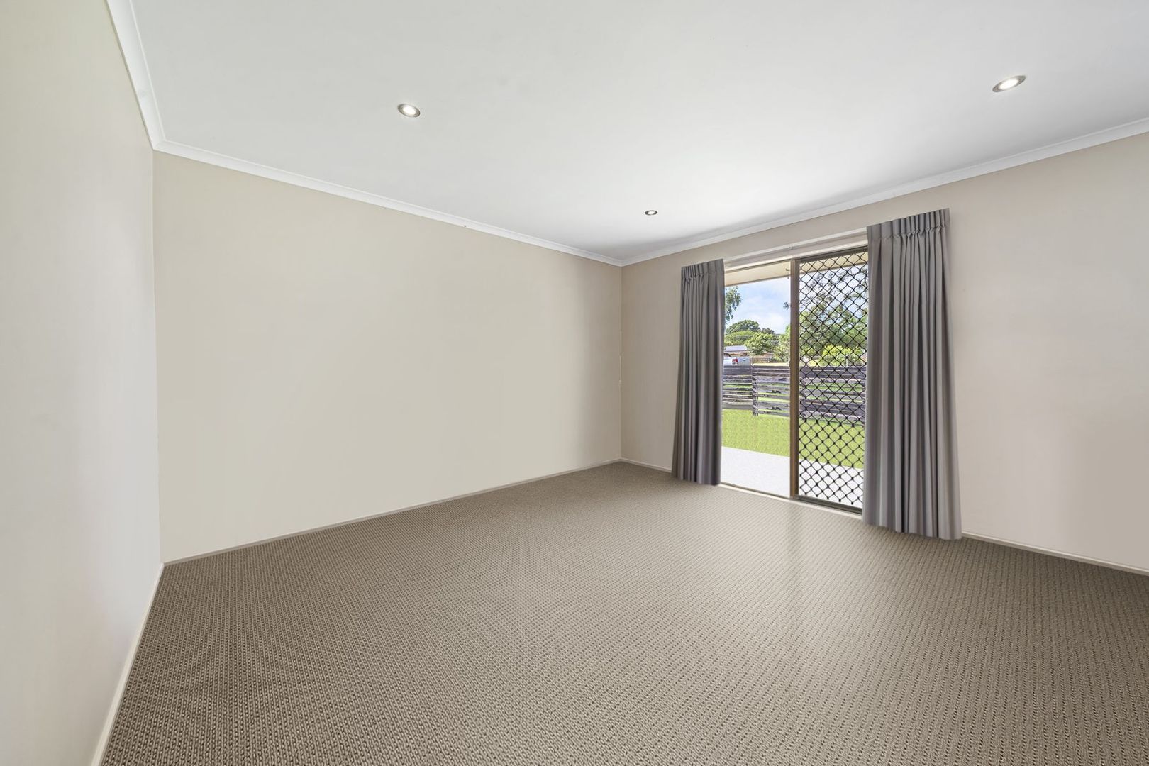 2/59 Hamilton Street, Newtown QLD 4350, Image 2