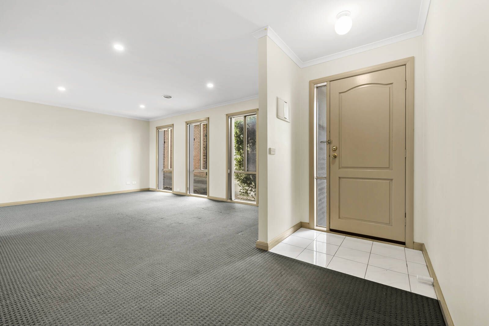 3/10 Manoon Road, Clayton South VIC 3169, Image 2