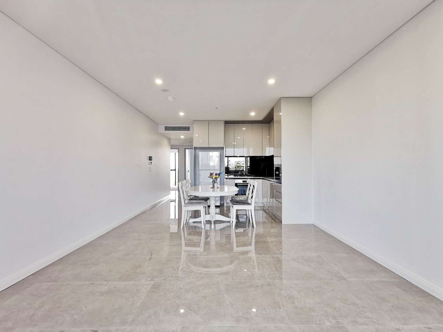 2 bedrooms Apartment / Unit / Flat in 713/5 Joynton Avenue ZETLAND NSW, 2017