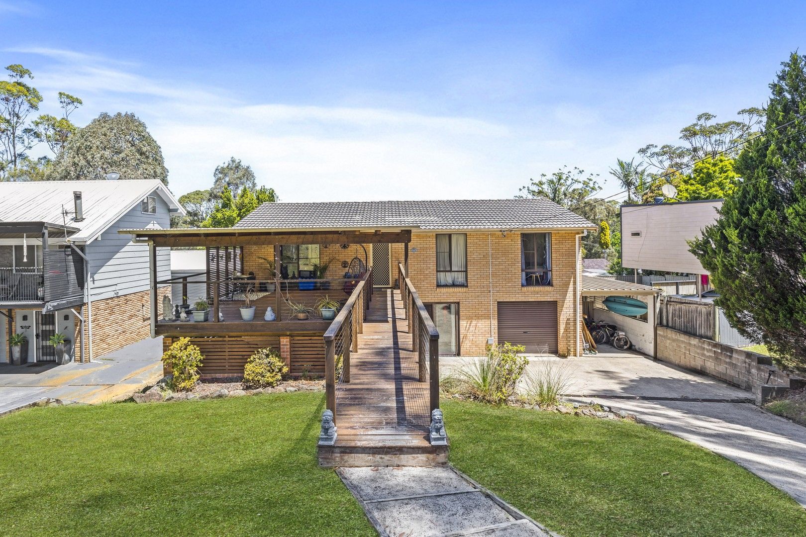 4 bedrooms House in 21 Linden Way MOLLYMOOK BEACH NSW, 2539